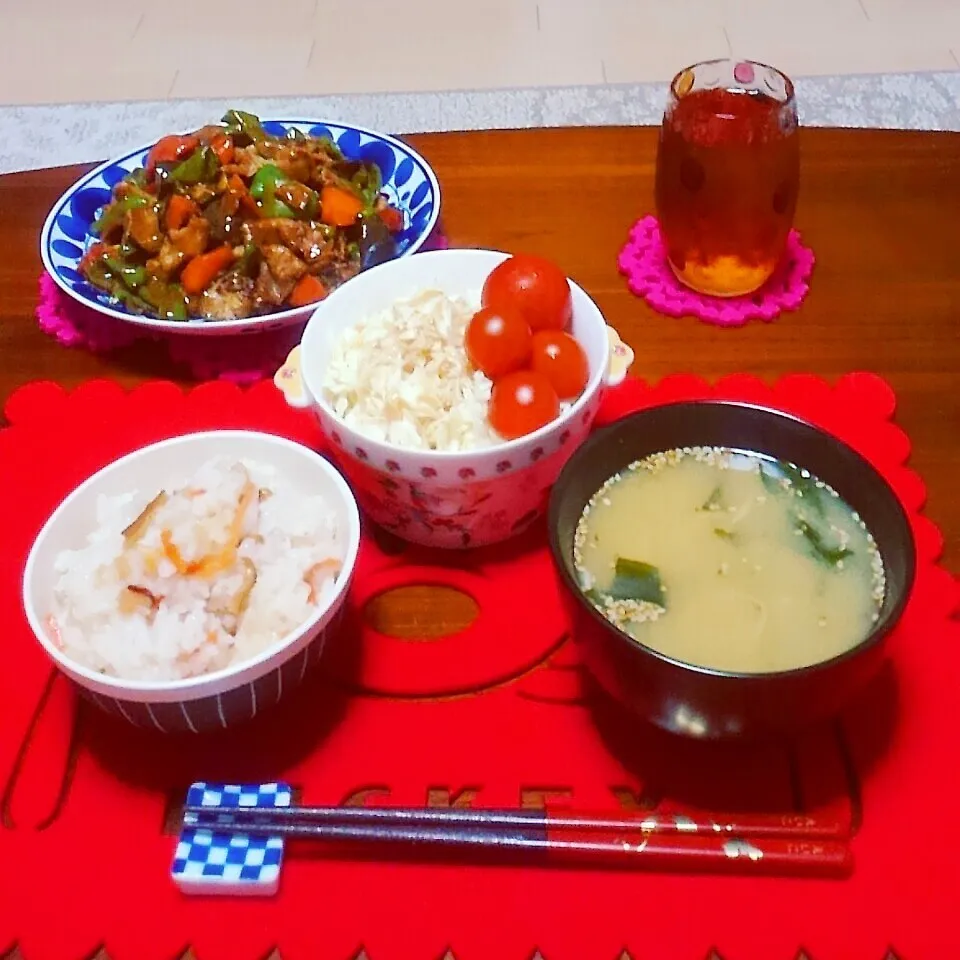 ナスとお肉の炒めもの夕飯|えっこさん