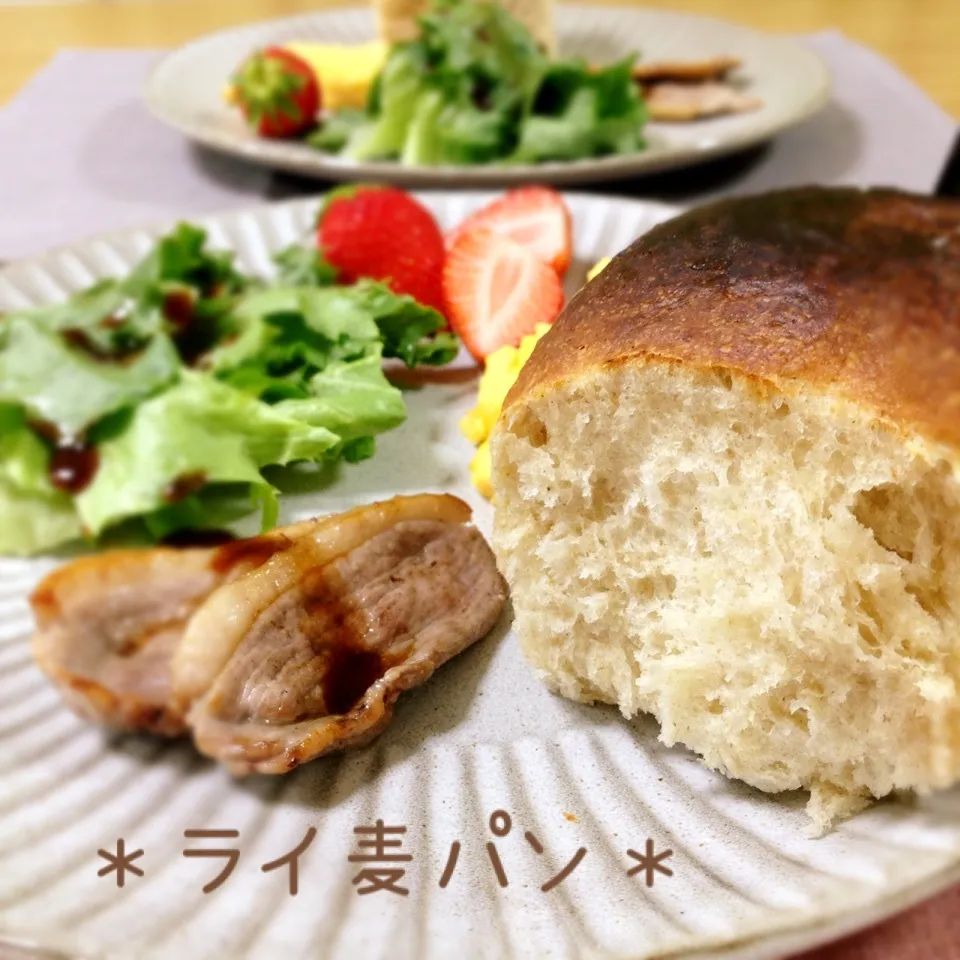 焼きたてライ麦ミニ食パン＊ワンプレート朝食♪|＊ゆき＊さん