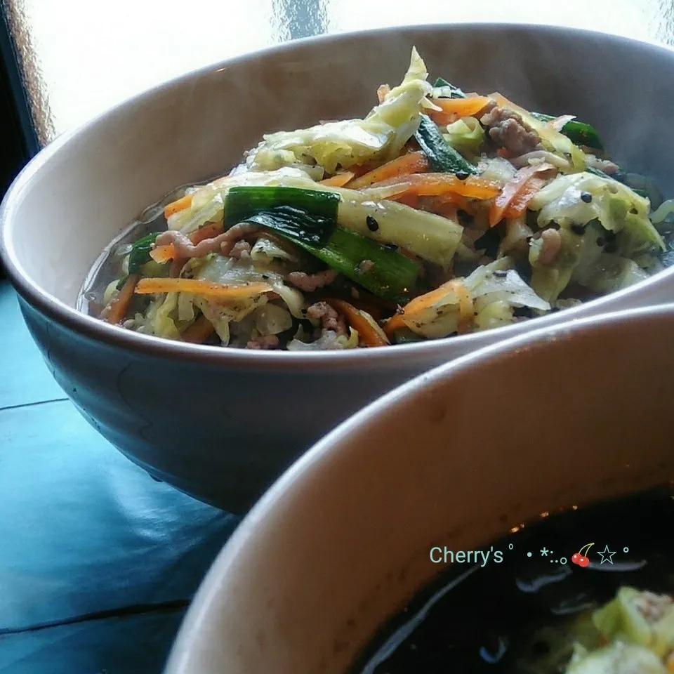 Snapdishの料理写真:ちたこちゃんちの坦々スープで担々麺💕|Cherry'sさん