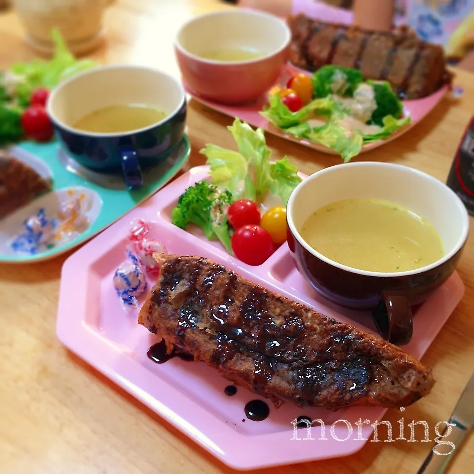 Snapdishの料理写真:ステーキみたいなw豆乳ココアフレンチトースト♪|＊ゆき＊さん