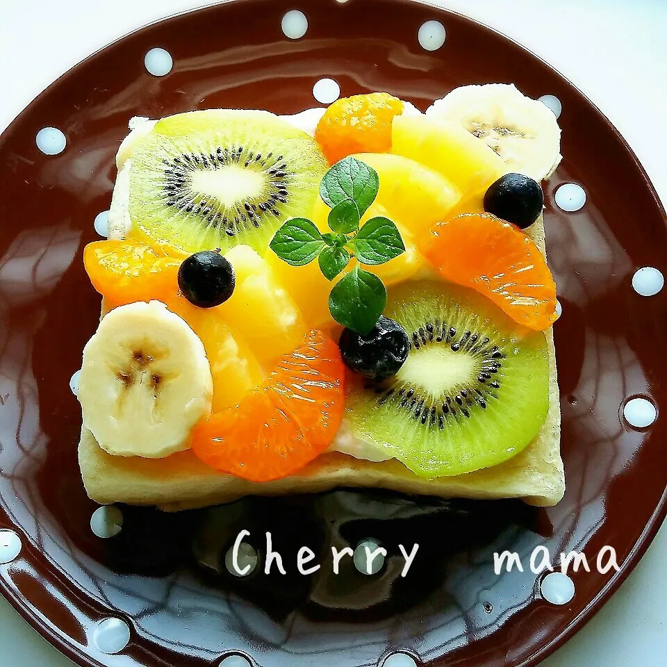 Snapdishの料理写真:✨Fruits open sandwich✨|Cherry'sさん