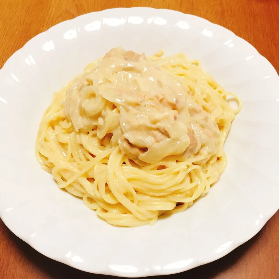 Snapdishの料理写真:ツナクリームパスタ🍝|えりかさん