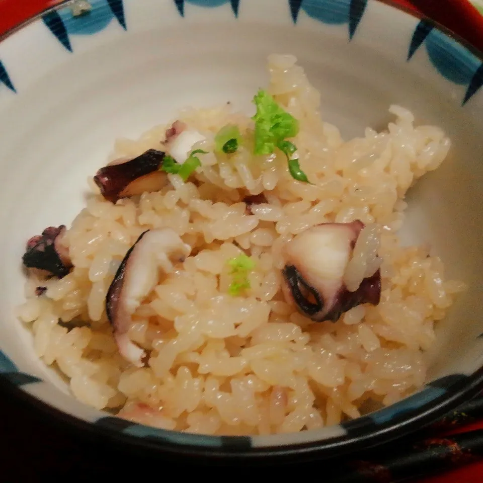 電気圧力鍋で作ったタコ飯です😃|もいすけさん