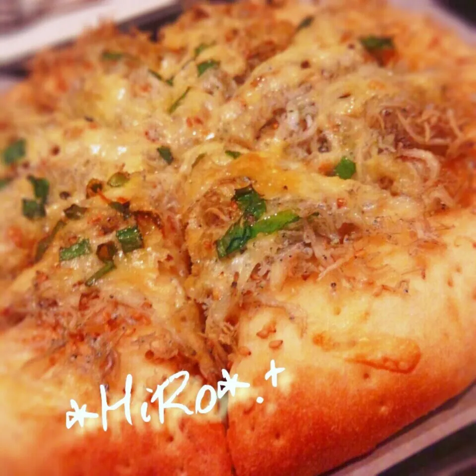 Snapdishの料理写真:和風シラスピザ 🍕|☆HiRo☆"さん