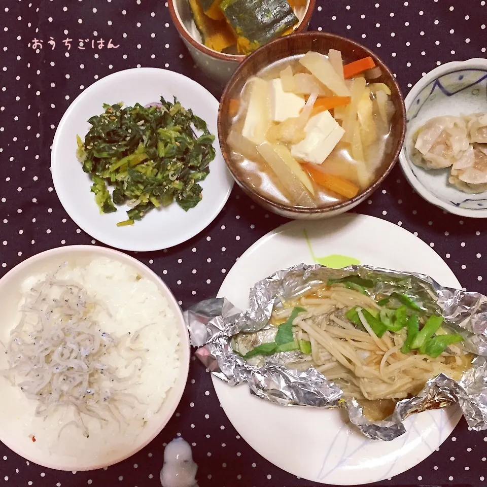 タラのホイル焼きと具だくさんお味噌汁☆|☆はんみちゃん☆さん