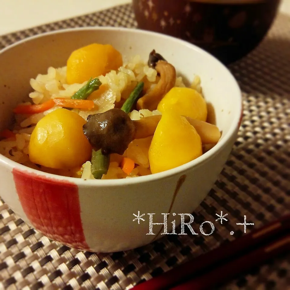 栗ご飯🌰 、、始めました ( ✿˘︶˘✿ ) ♬*゜|☆HiRo☆"さん