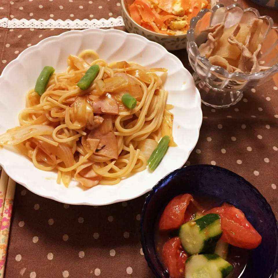 ナポリタン・野菜の甘酢漬け・大根と豚肉煮☆|ピヨまるさん