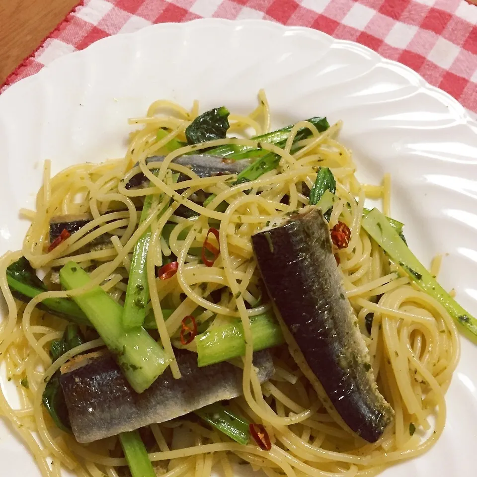 秋刀魚と小松菜のペペロンチーノ|ピヨまるさん