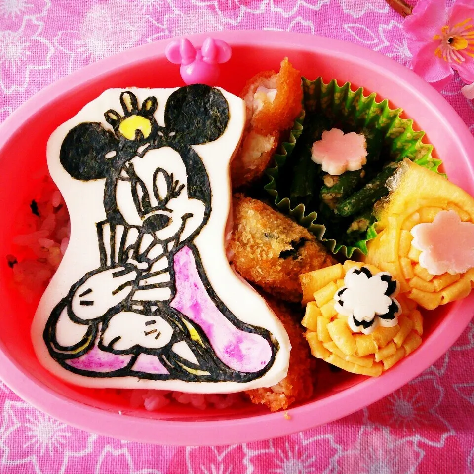 ☆ミニーちゃんのお雛様弁当☆|大米あづささん