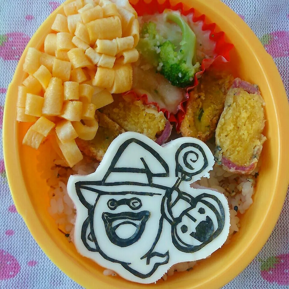 ☆ウィスパーﾊﾛｳｨﾝ弁当☆|大米あづささん