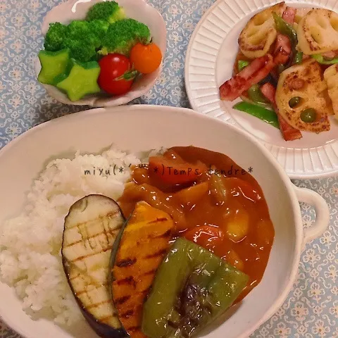 Snapdishの料理写真:カレーライスの日♡|miyuさん