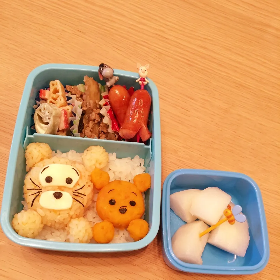 Snapdishの料理写真:ディズニー思い出弁当☆プーさんのハニーハント|はるmamaさん