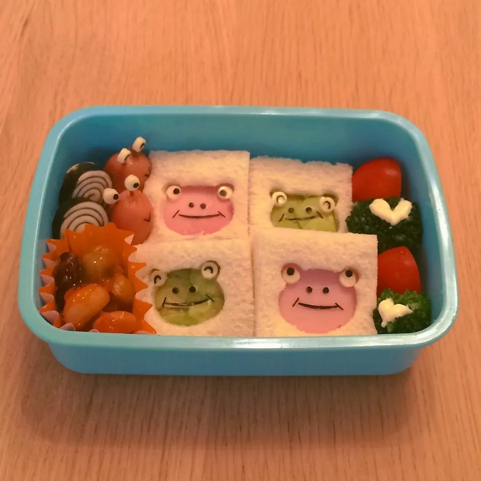 カエルサンドイッチ弁当☆|はるmamaさん