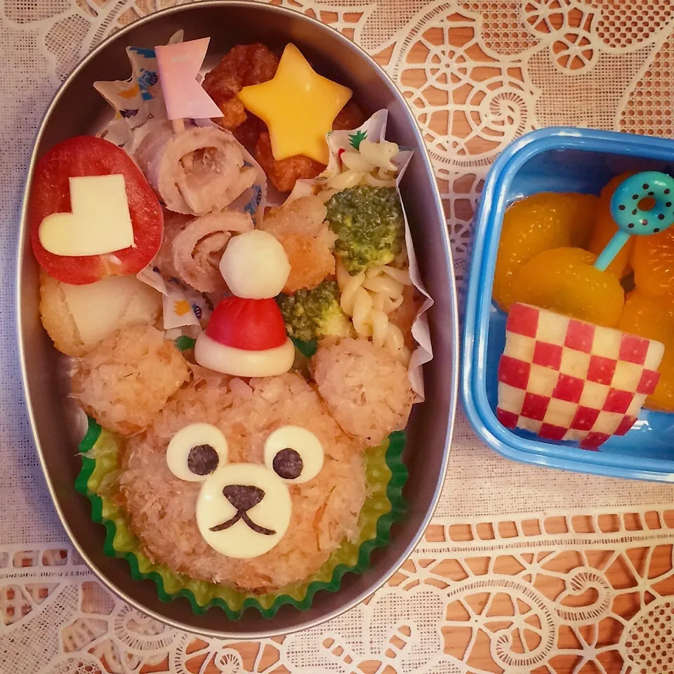 Snapdishの料理写真:ダッフィサンタ弁当☆|はるmamaさん