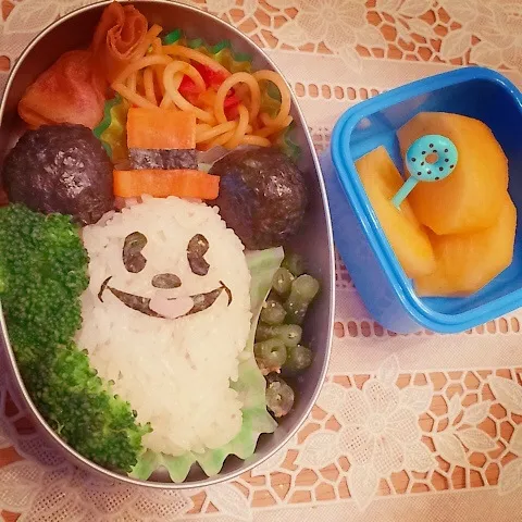 Snapdishの料理写真:ハロウィン弁当３☆おばけミッキー☆|はるmamaさん