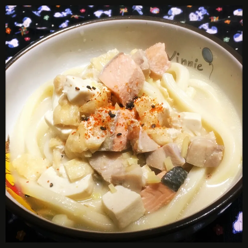 鍋の素で！ごま豆乳うどん★|さちぃさん