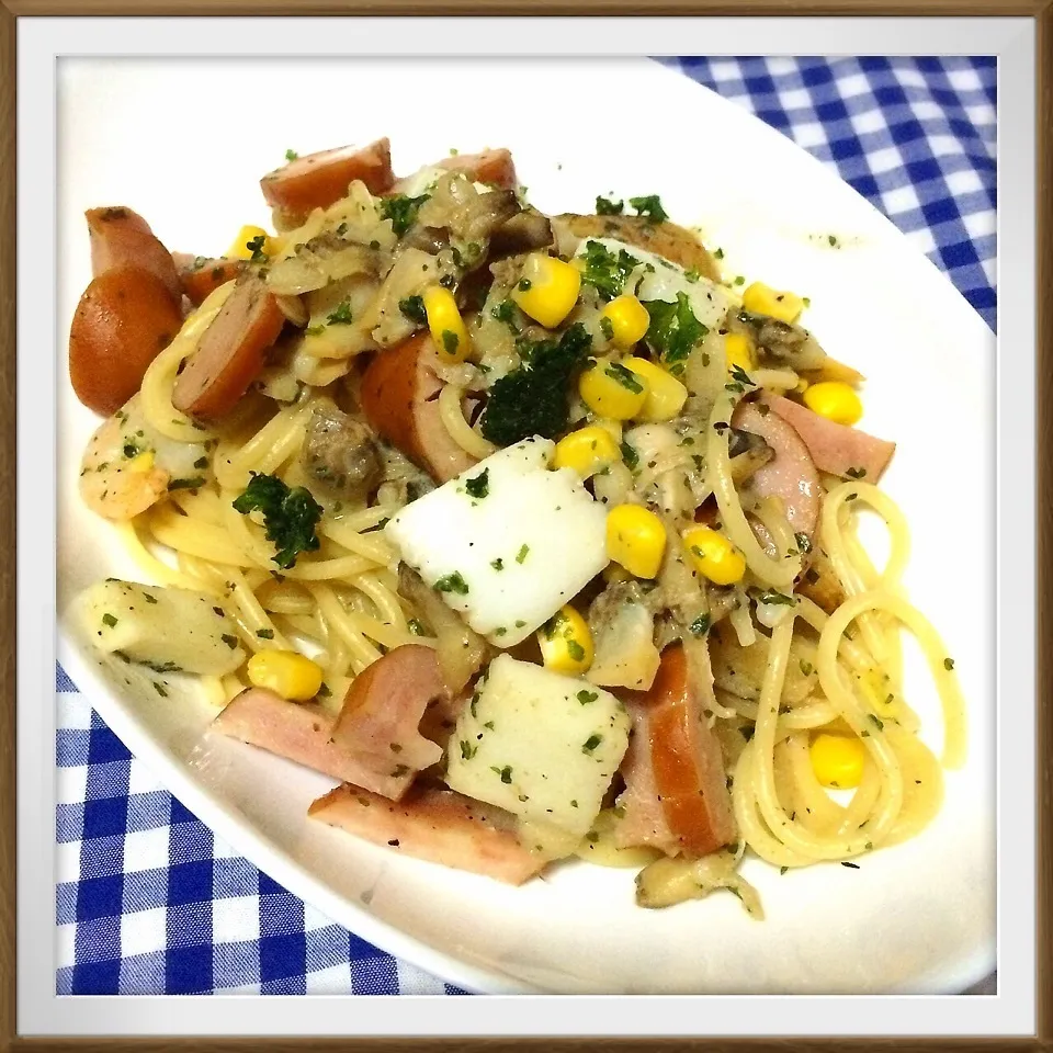 Snapdishの料理写真:たっぷりアサリのスパゲッティ★|さちぃさん