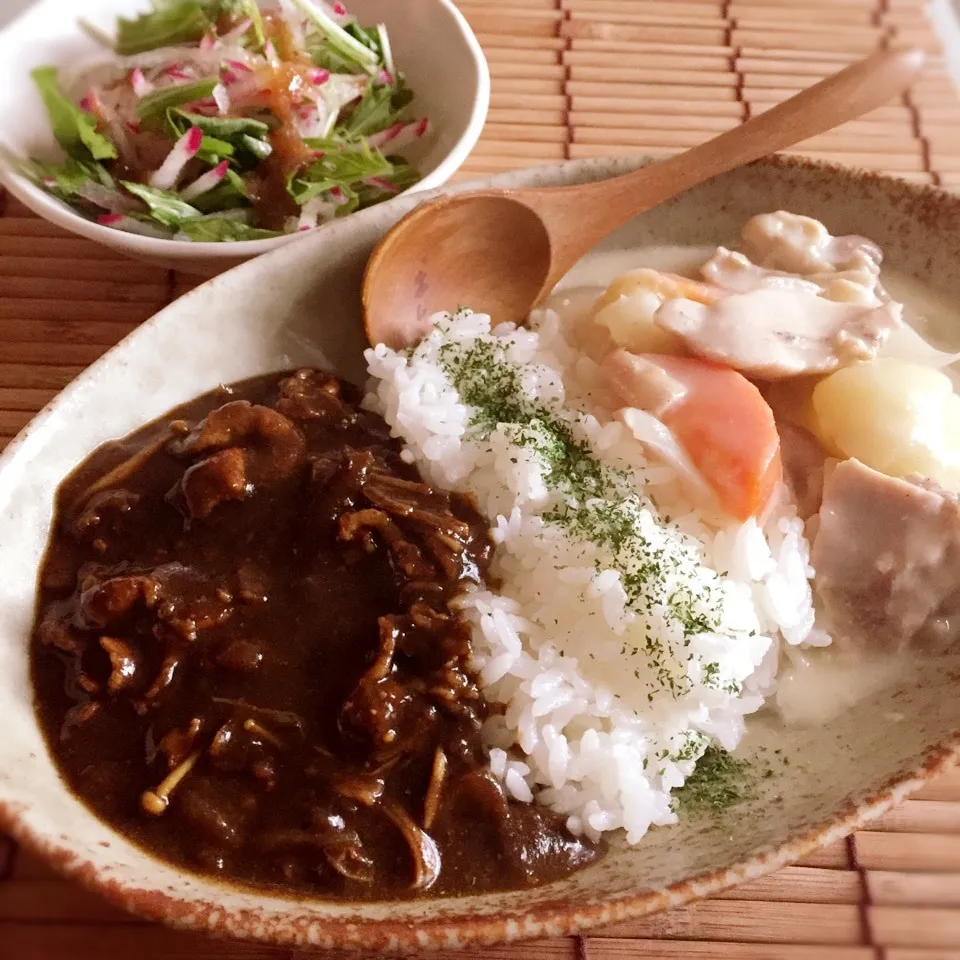 Snapdishの料理写真:黒カレーとクリームシチューの合いがけ|うさぎさん