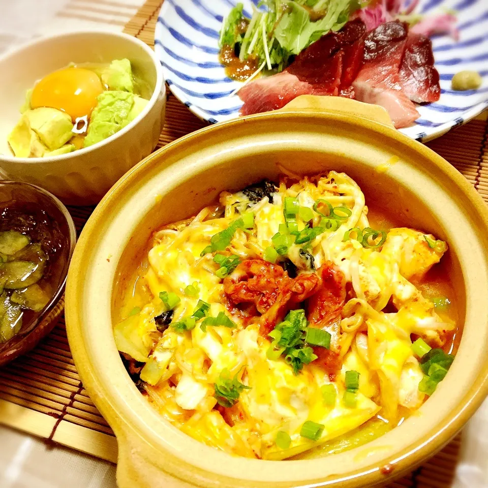 ひとり鍋🎵鶏むねのチーズキムチチゲ🍲糖質制限|うさぎさん