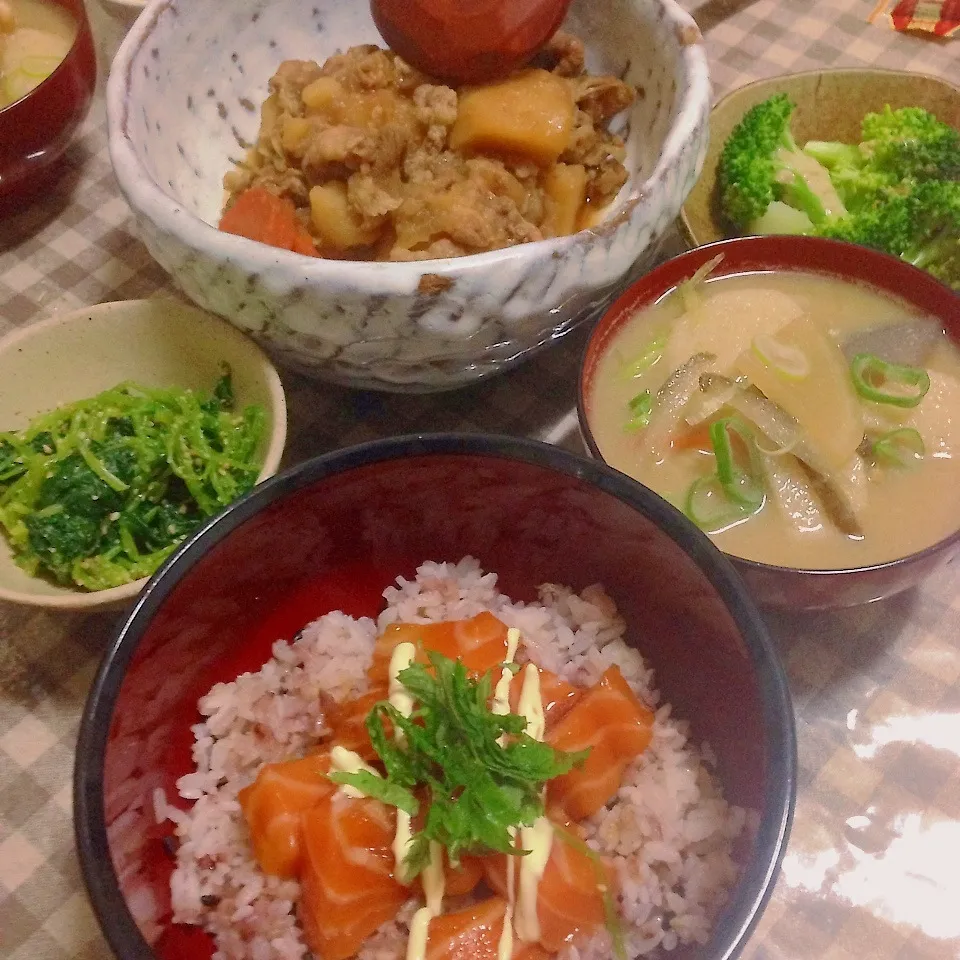 サーモンの漬け丼|うさぎさん