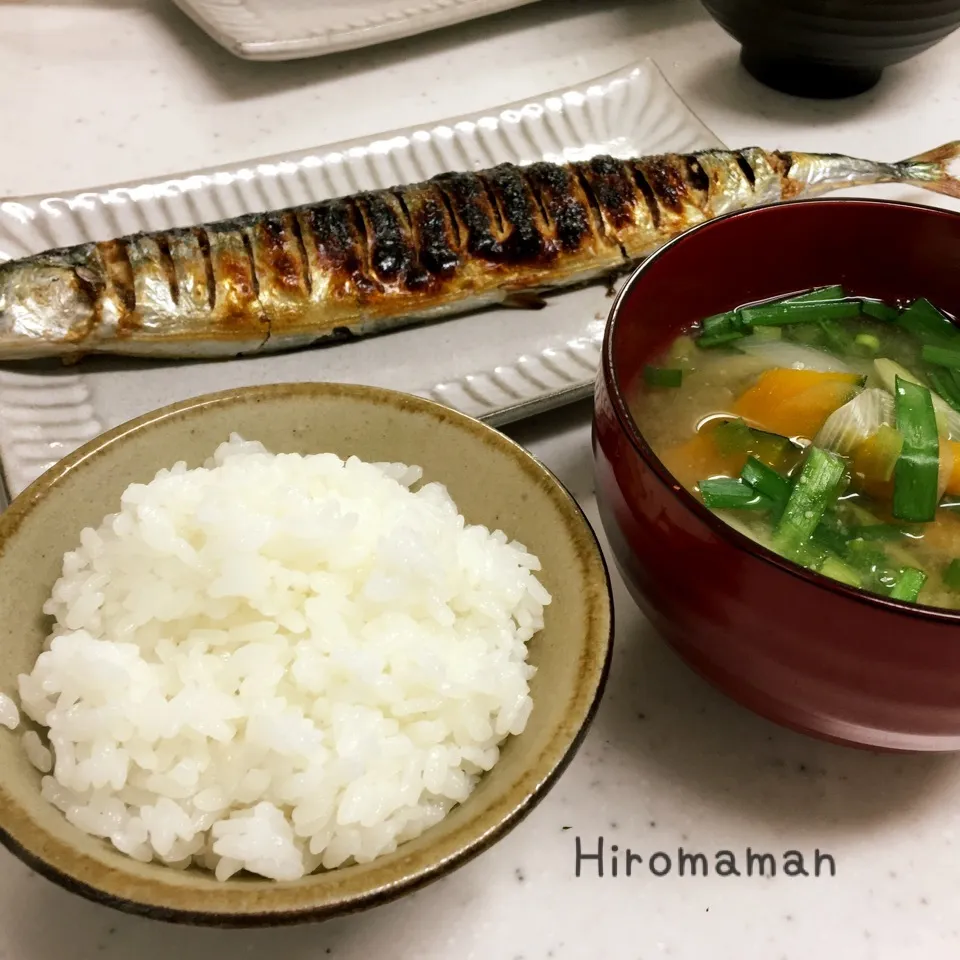 新米と焼き秋刀魚♡|ひろママさん