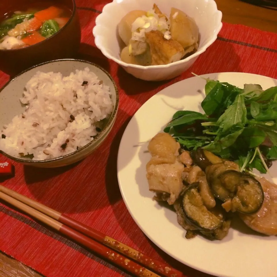 とろける茄子と鶏肉の生姜焼きと里芋と厚揚げの煮付け☆|Kiyomi Tanakaさん