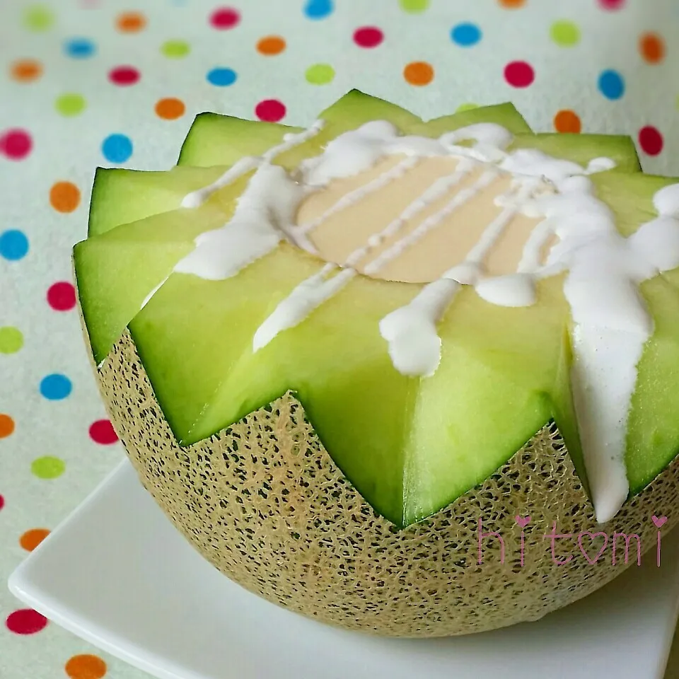 まるごとメロンプリン♪|ひとさん