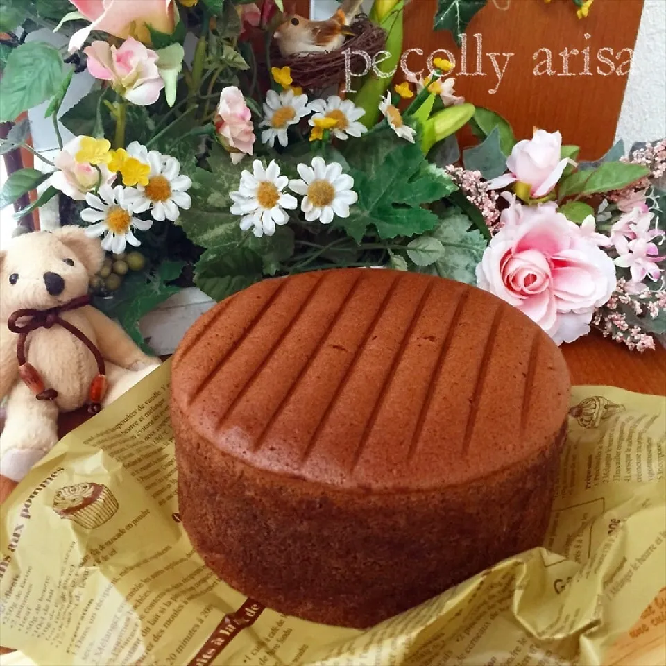 Snapdishの料理写真:簡単！ふわふわしっとり♪ココアのスポンジケーキ ジェノワーズ|Arisa Natukiさん