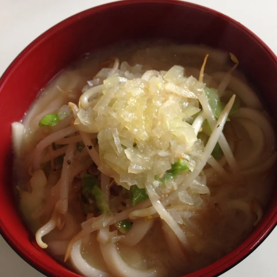 Snapdishの料理写真:手作り味噌ラーメンスープで野菜うどん♪|いちご°×°さん