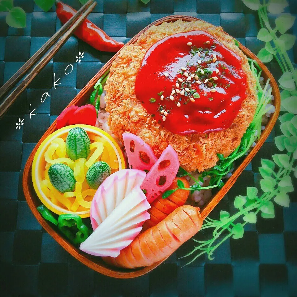 旦那様わっぱ弁当 デカメンチど～ん|ｋａｋoさん