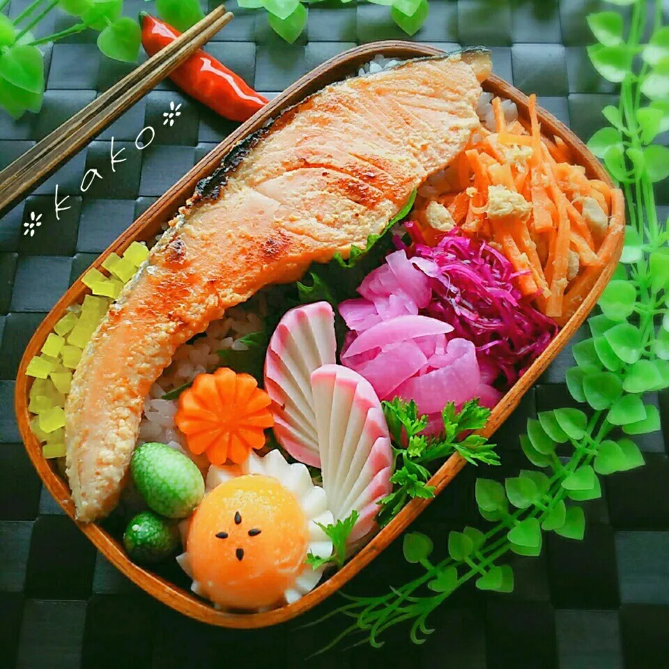 旦那様わっぱ弁当 鮭の西京焼きど～ん|ｋａｋoさん