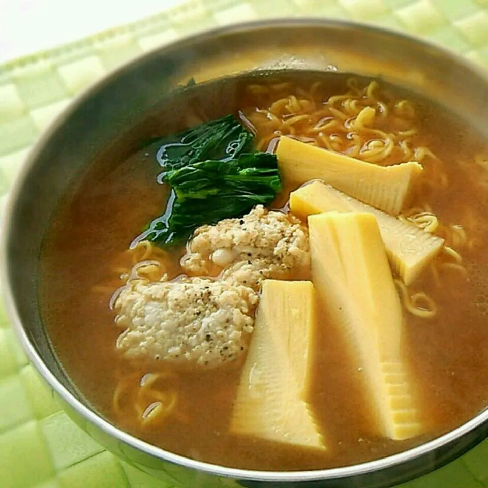 筍 穂先ラーメン鶏団子入り|ｋａｋoさん