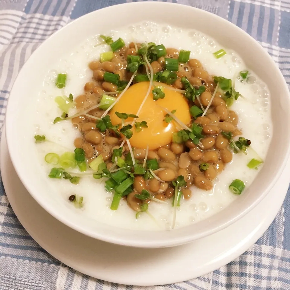 メインおかずに➕❗️毎日食べるトロロ納豆。|AY(＊^ . ^＊)❤️Uさん