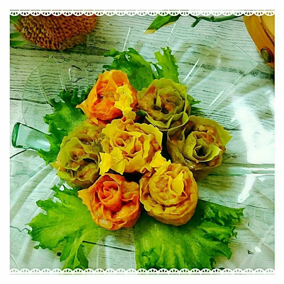 Snapdishの料理写真:まめのりさん(大豆シート)で薔薇焼売|kotokotoさん