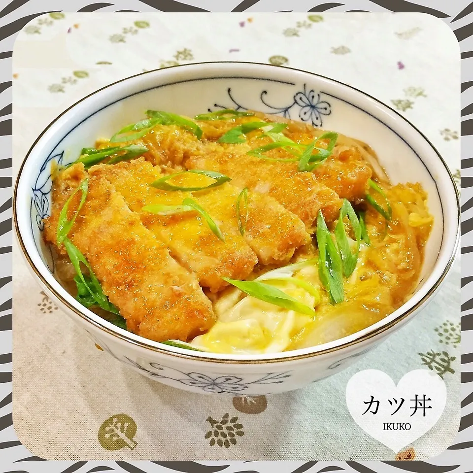 Snapdishの料理写真:カツ丼|いっこさんさん