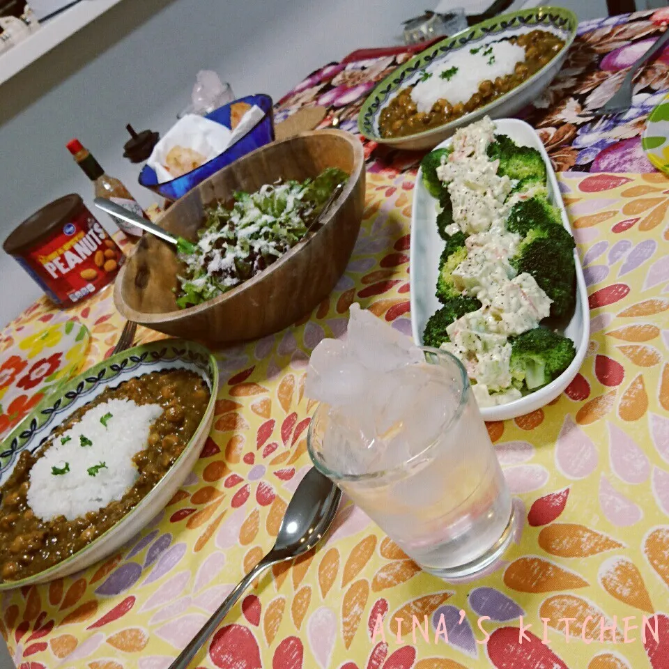 Snapdishの料理写真:緑を食べよう！豚肉とひよこ豆のキーマカレー！|吉野愛奈さん