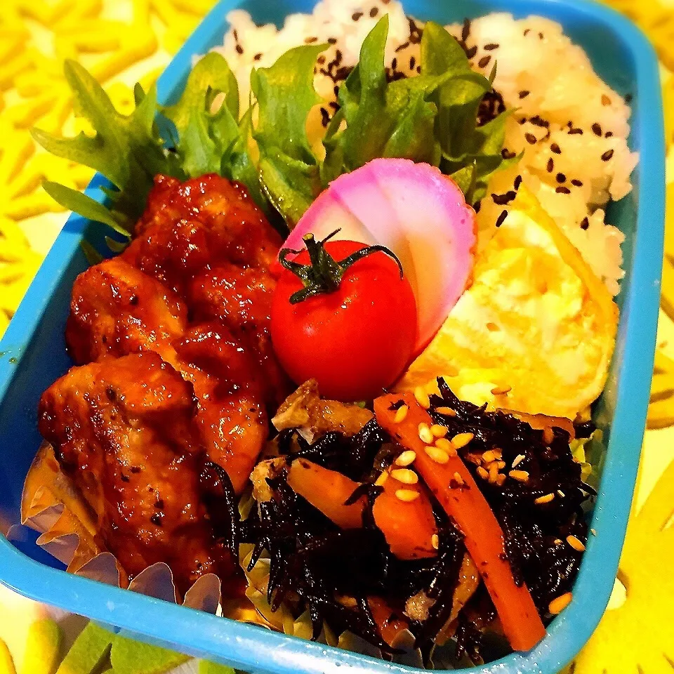 ポークチャップ弁当|山田 奈味　Instagram ＊nmymd369さん