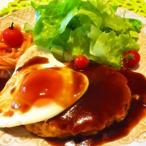 ブナピー、豆腐、鶏ミンチハンバーグ|山田 奈味　Instagram ＊nmymd369さん