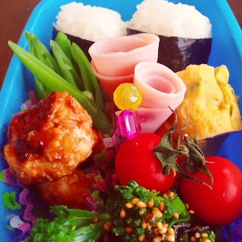 3歳児大食い息子の鶏つくね弁当|山田 奈味　Instagram ＊nmymd369さん