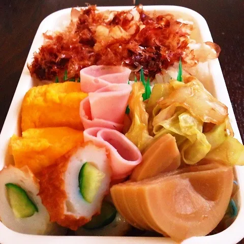 Snapdishの料理写真:おかか弁当|山田 奈味　Instagram ＊nmymd369さん