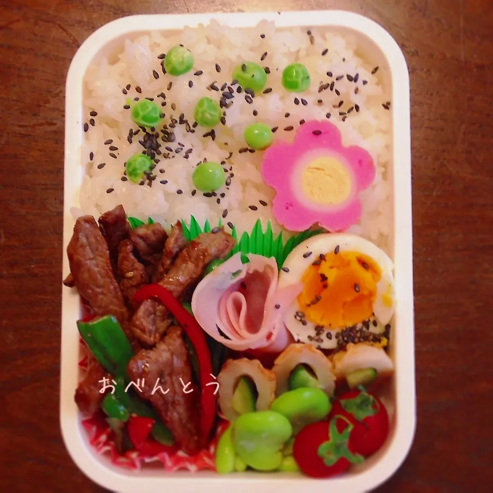 焼肉弁当|山田 奈味　Instagram ＊nmymd369さん