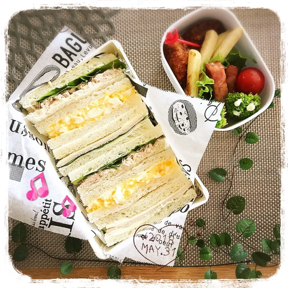 Snapdishの料理写真:5/31 ☺︎ サンドイッチ🥪鶏甘酢唐揚げ弁当☆|jon2さん