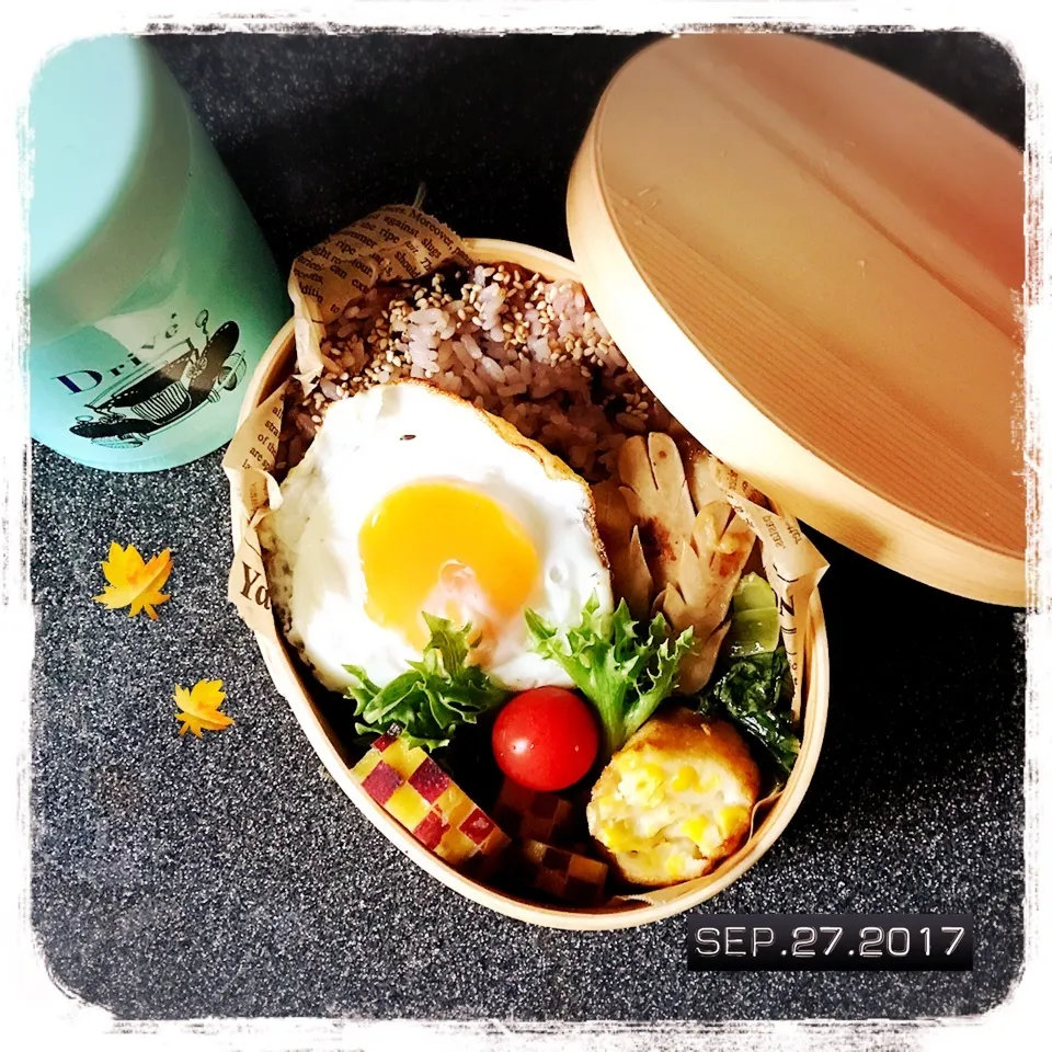 9/27 ☺︎ ハヤシライスwith目玉焼き🍳弁当♪|jon2さん