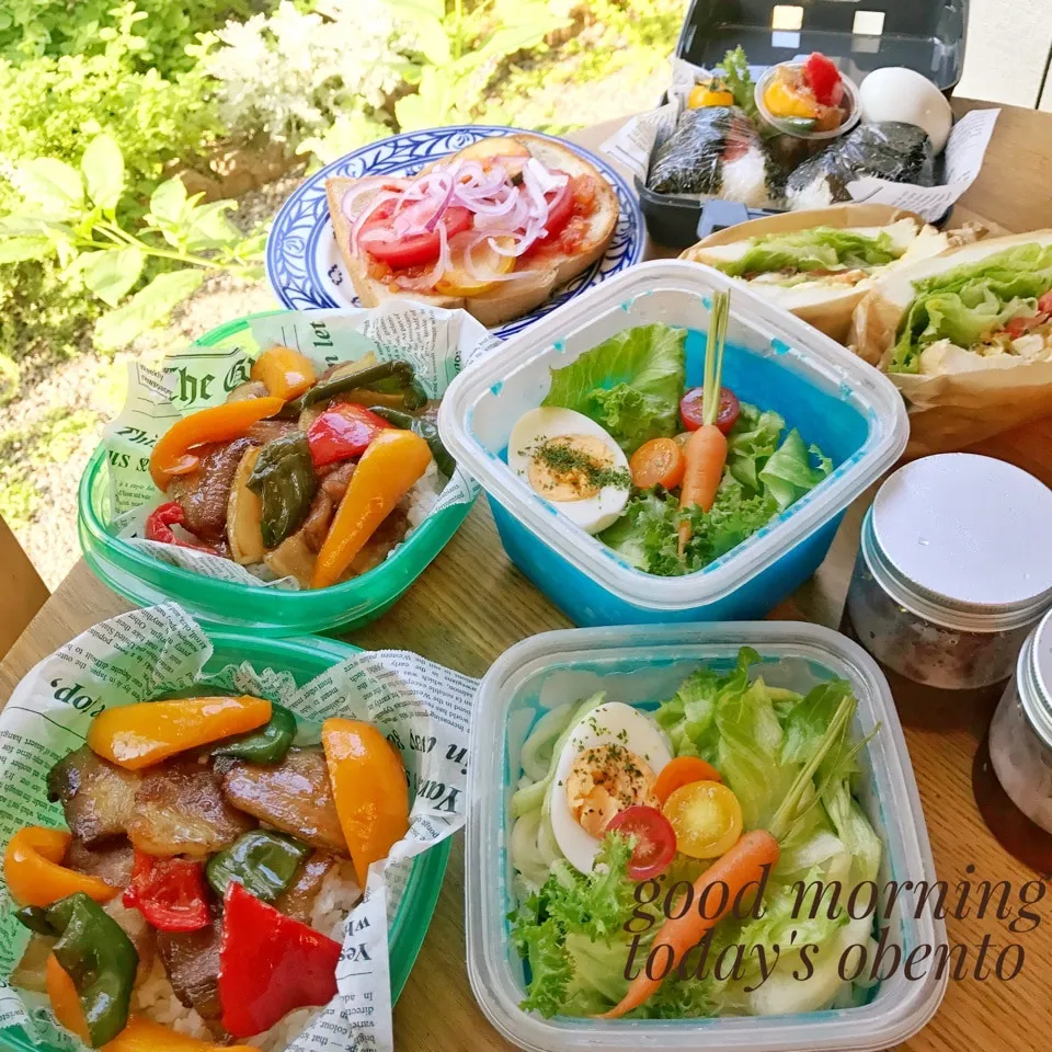 Snapdishの料理写真:二人の高校生息子のお弁当＋夫弁当🍙|shakuyaku33443344さん