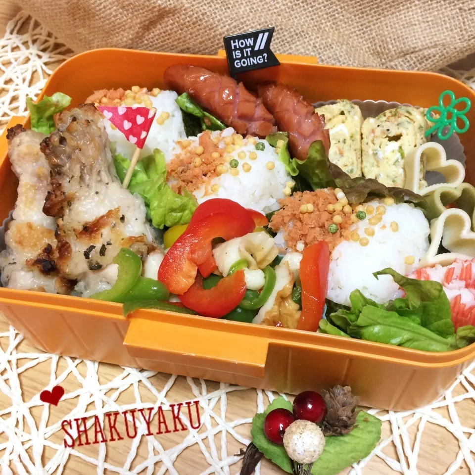 高1息子弁当❤︎シャケマヨぶぶあられかけ🍙|shakuyaku33443344さん