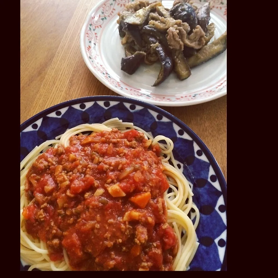 ミートスパと茄子と豚肉の味噌炒め|shakuyaku33443344さん