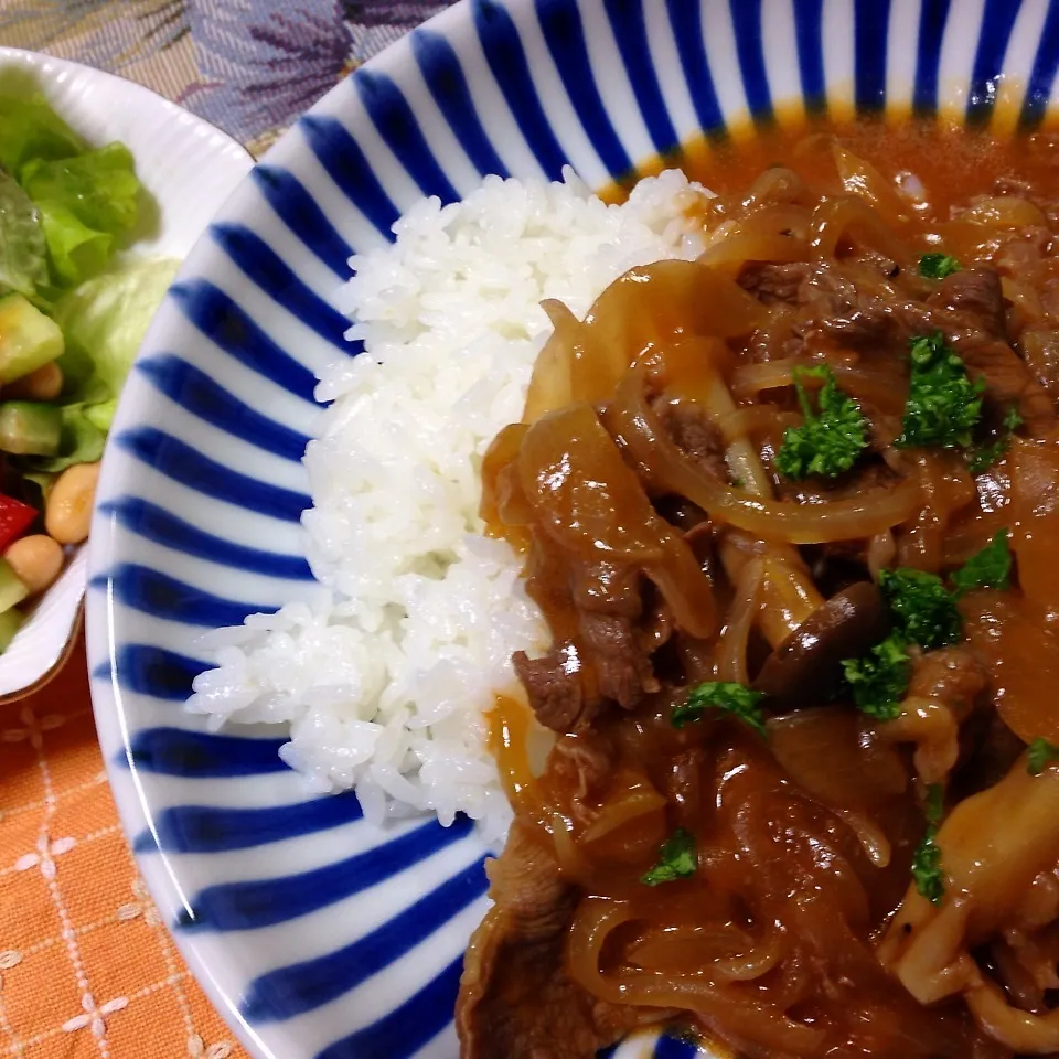 今日の夕飯(^^)  簡単ハッシュドビーフ♡|ミントさん