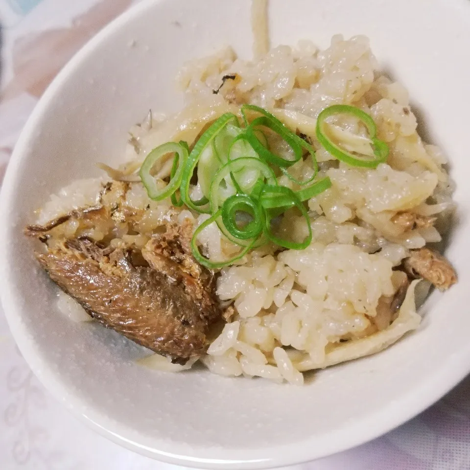 からあげビール様のさんま缶と切干しと舞茸の炊き込みご飯♡|かなやんさん