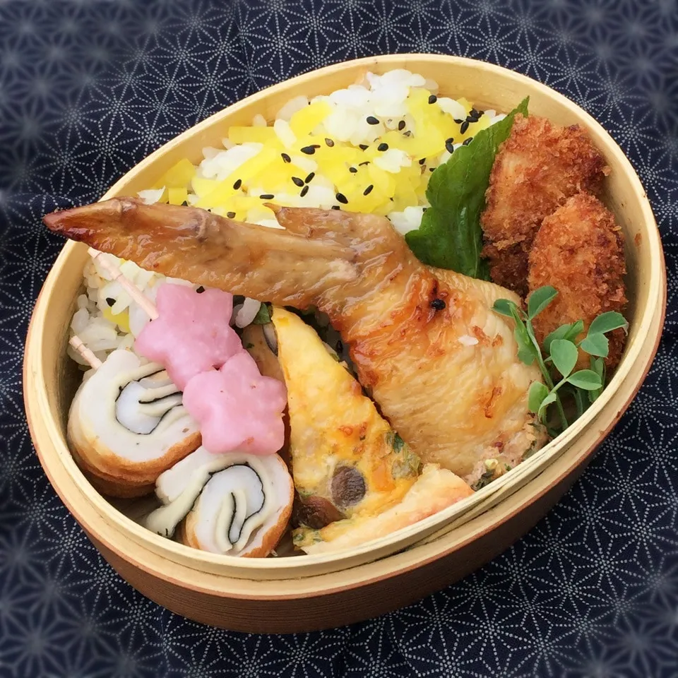 【ボーソー米油部】手羽先餃子入りお弁当|らぴすらずり(らぴ)さん