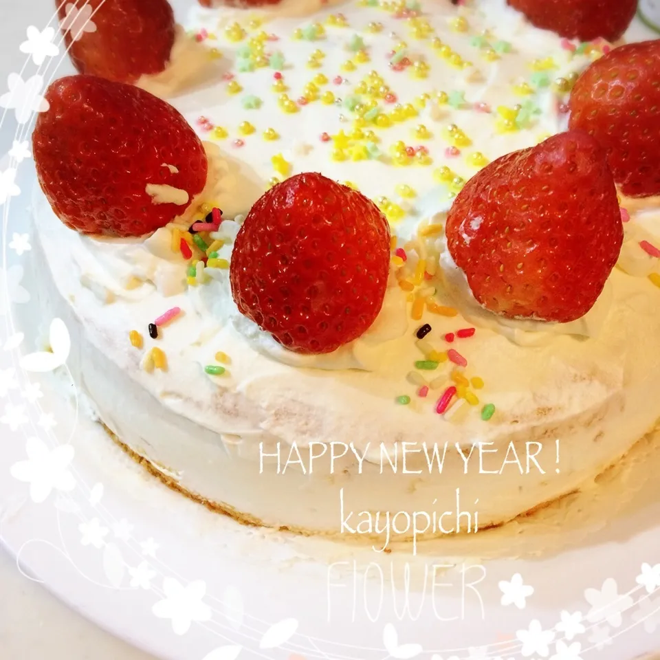 Snapdishの料理写真:デコレーションケーキ🎂2018今年もよろしくお願いします|Kayopichiさん